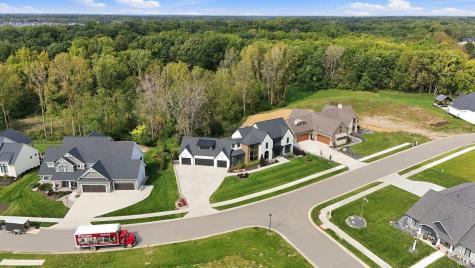 405 E Basalt Drive Huntertown IN 46748