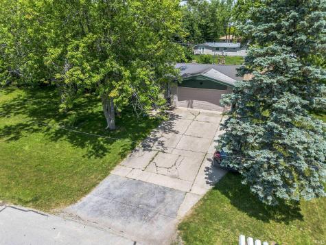 2423 Otsego Drive Fort Wayne IN 46825