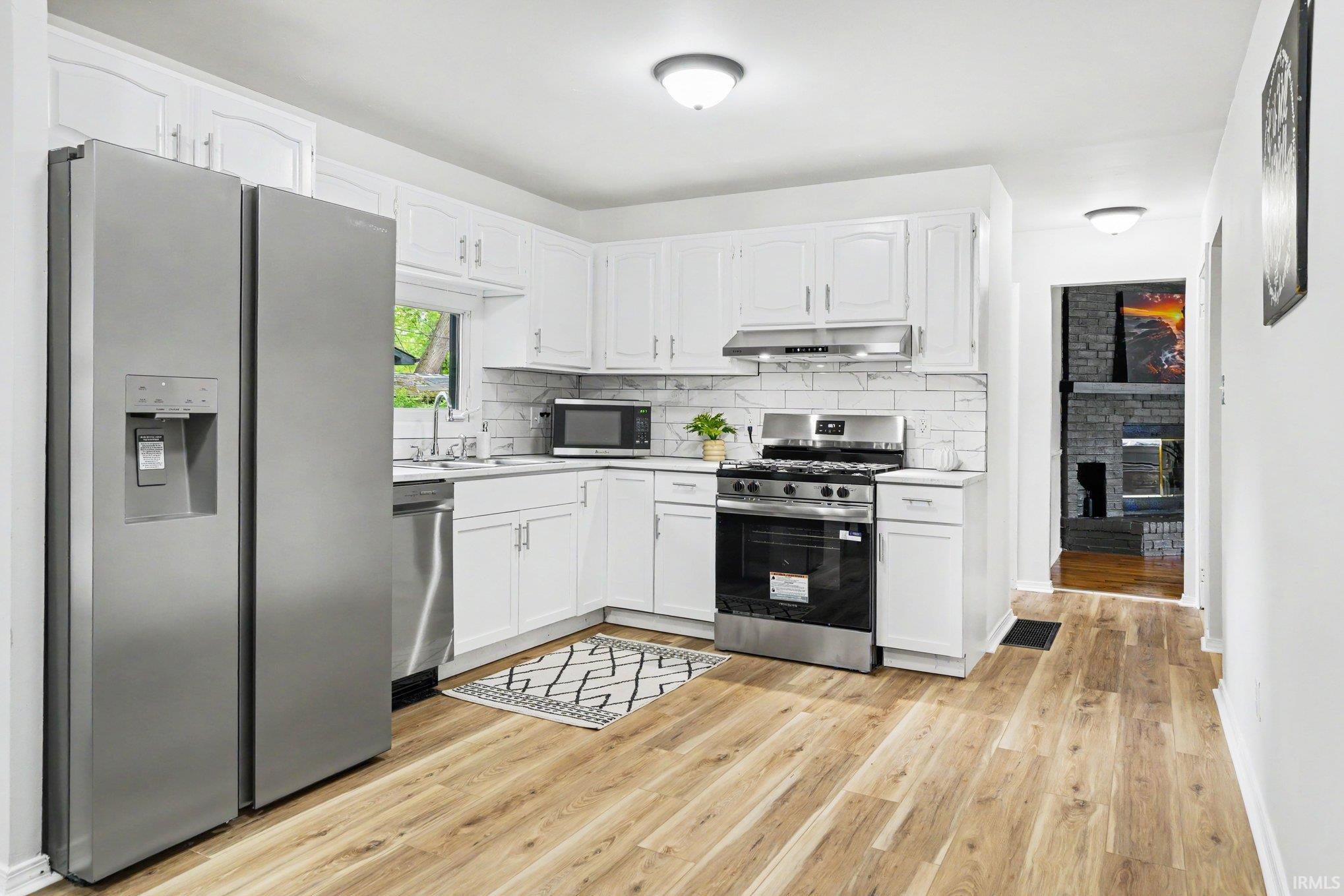 1502 Hickory Place Goshen IN 46526