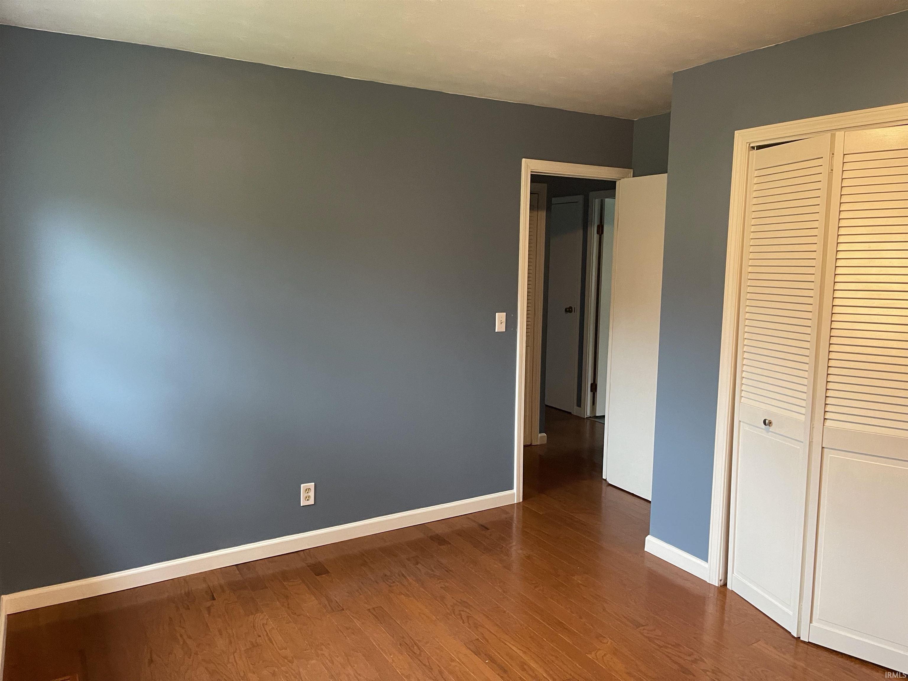1828 Sue Avenue Warsaw IN 46580