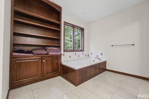 3661 N Lauren Lane Bloomington IN 47404