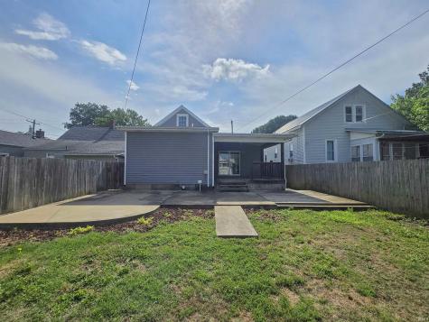 1109 9th Street Tell City IN 47586