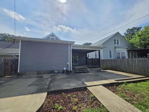 1109 9th Street Tell City IN 47586