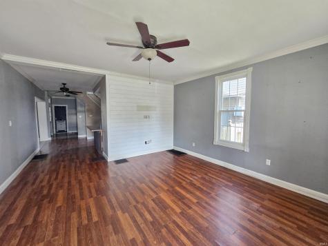 1109 9th Street Tell City IN 47586