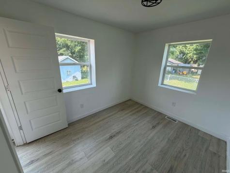 911 Lafayette Avenue Oolitic IN 47451
