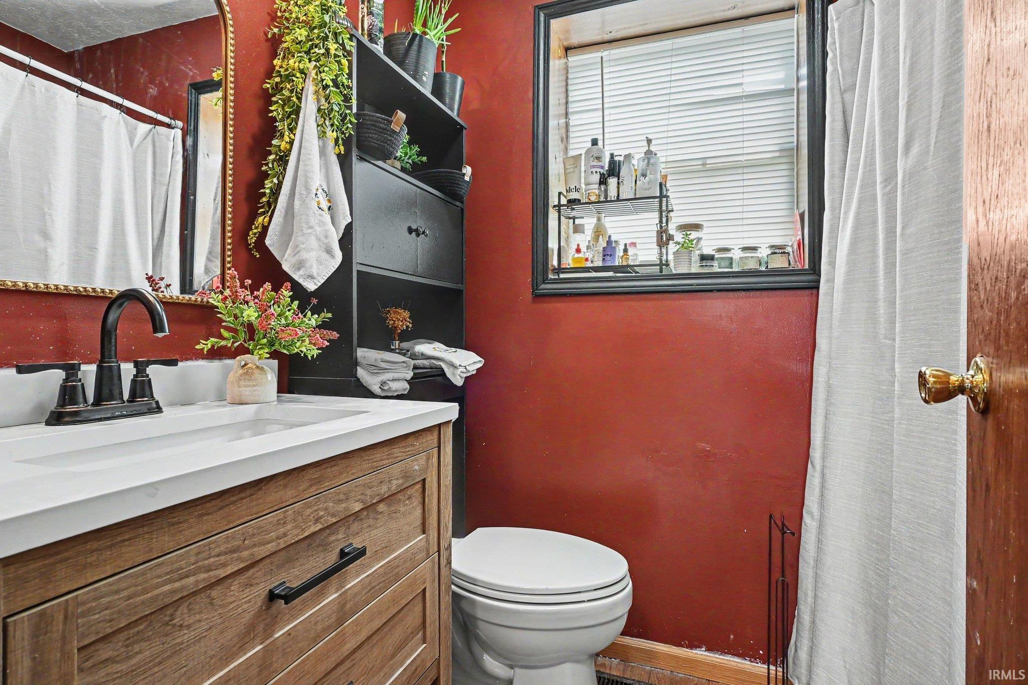 501 S Summit Street Nappanee IN 46550