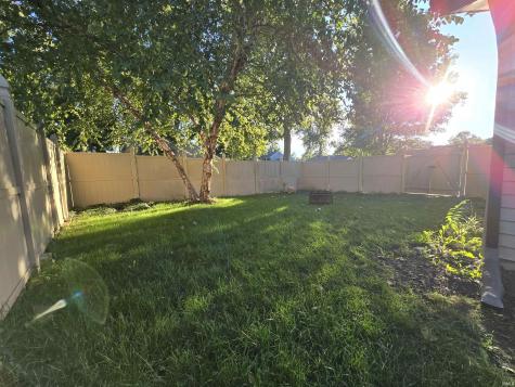 6914 Salge Drive Fort Wayne IN 46835