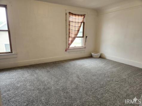 306 N Fulton Street Parker City IN 47368