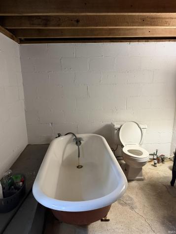 7424 W County Road 375 S Road French Lick IN 47432