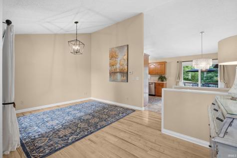 6650 N Rhinestone Drive Ellettsville IN 47429