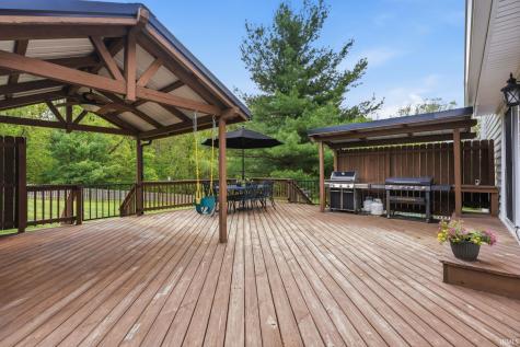 6650 N Rhinestone Drive Ellettsville IN 47429