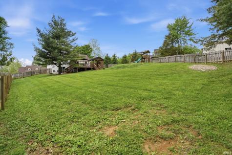 6650 N Rhinestone Drive Ellettsville IN 47429