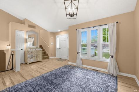 6650 N Rhinestone Drive Ellettsville IN 47429