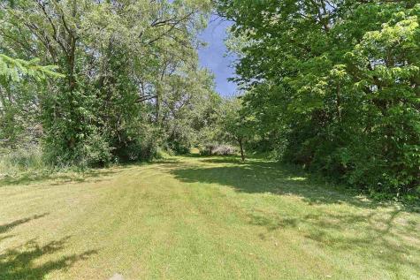 56738 Ash Road Osceola IN 46561