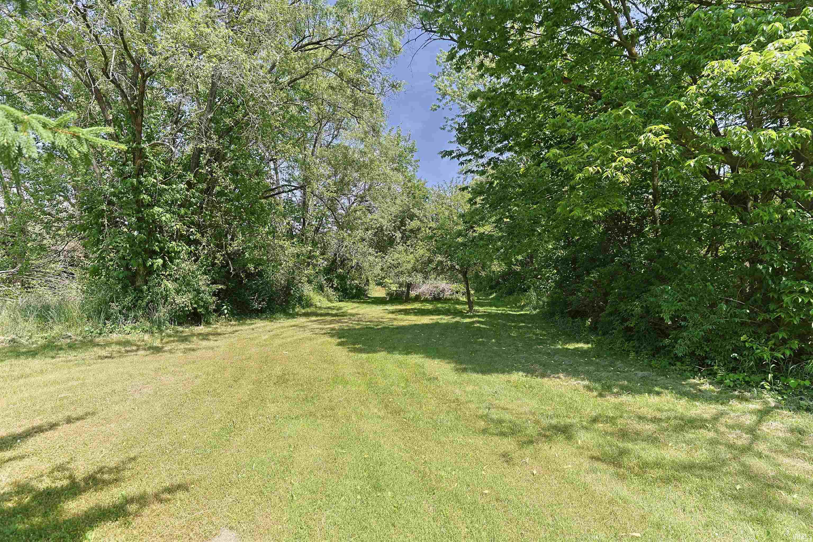 56738 Ash Road Osceola IN 46561