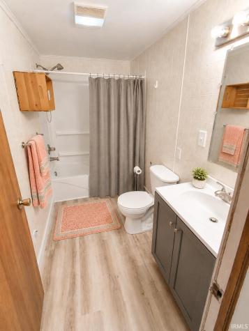 1878 W Lake Hideaway Road Kingman IN 47952