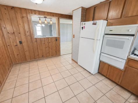 1878 W Lake Hideaway Road Kingman IN 47952