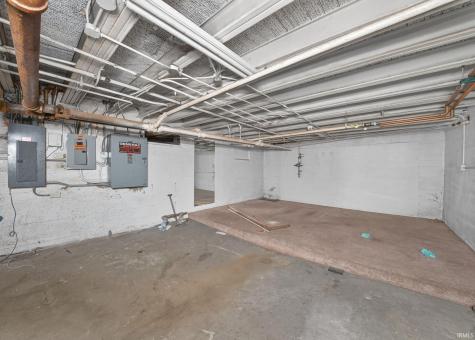 2520 Mishawaka Avenue South Bend IN 46615