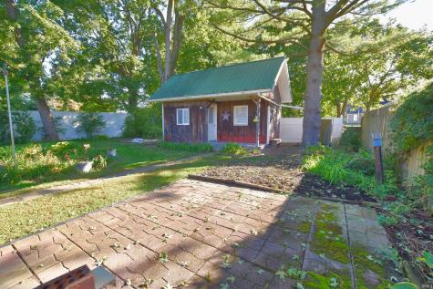 307 N Burke Street Wolcott IN 47995