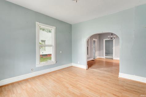 619 N Johnson Street South Bend IN 46628