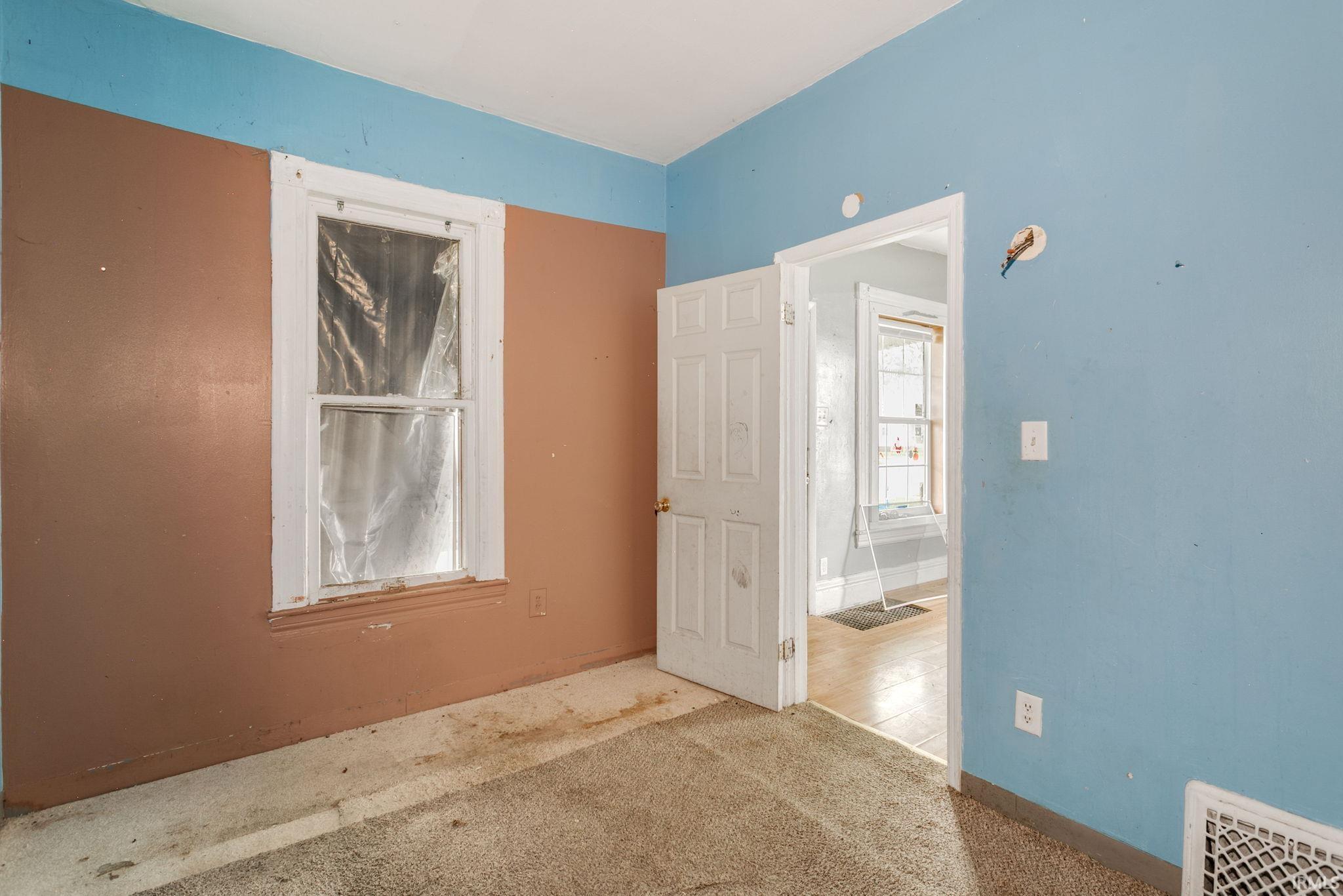 619 N Johnson Street South Bend IN 46628