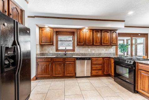 5828 Harmony Woods Lane Evansville IN 47720