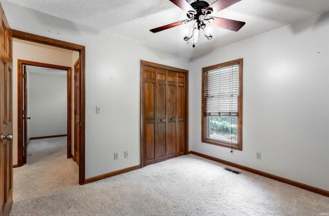 5828 Harmony Woods Lane Evansville IN 47720