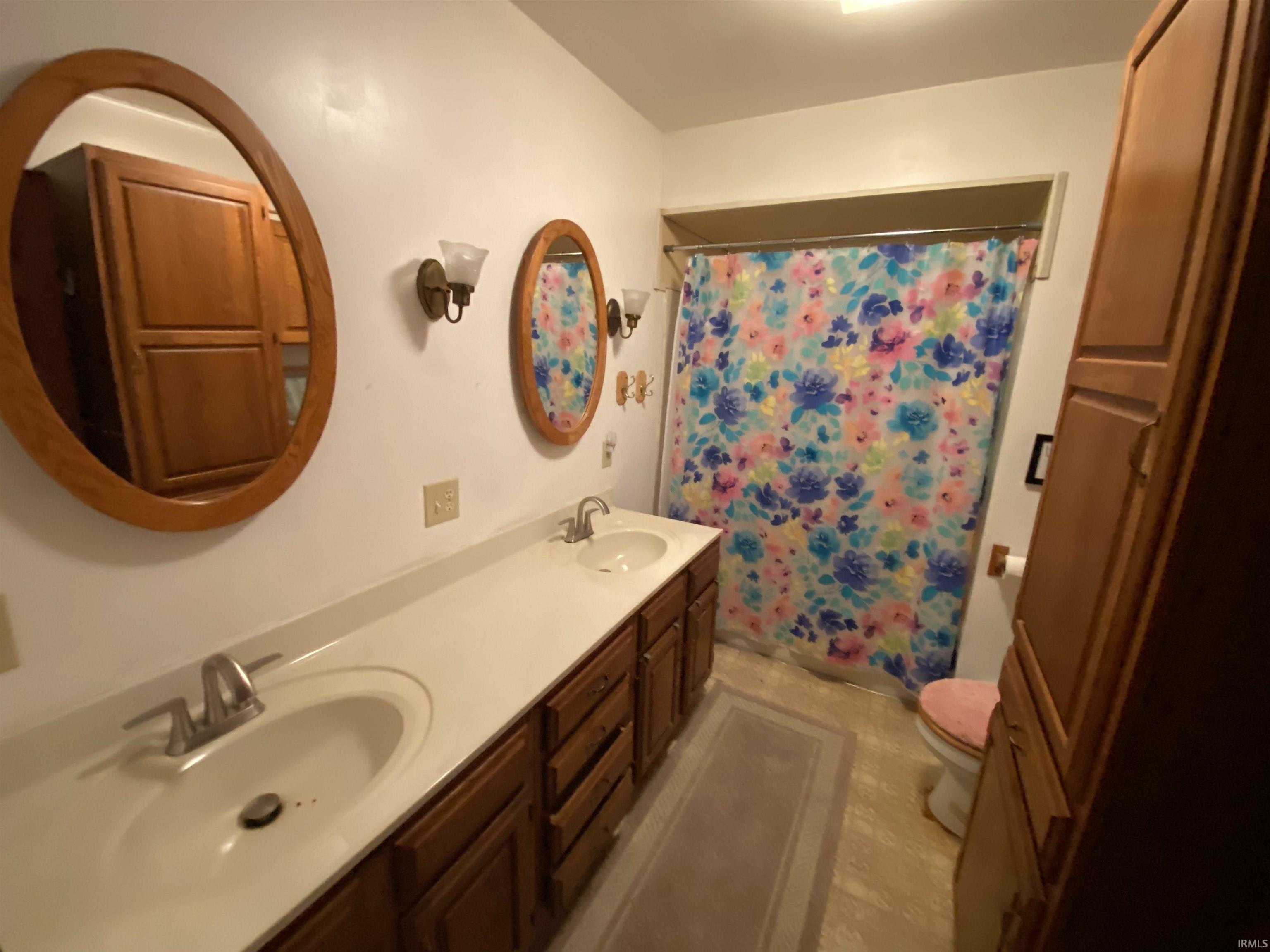 4312 N Old State Rd 17 Road Rochester IN 46975