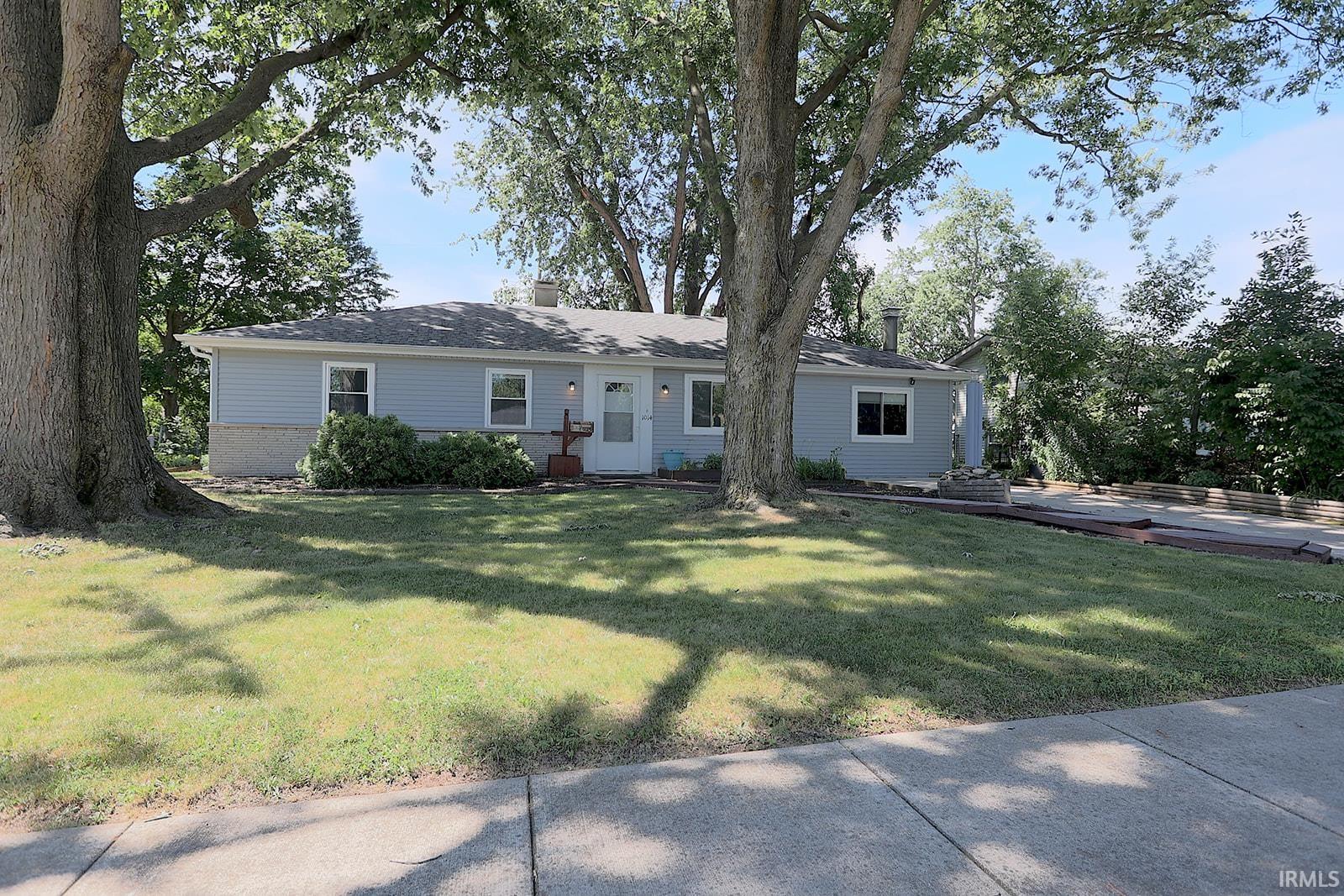 1014 Buckingham Drive Fort Wayne IN 46825