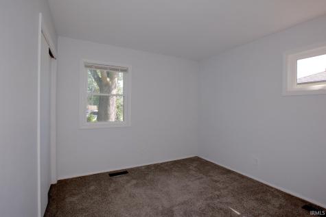 1014 Buckingham Drive Fort Wayne IN 46825