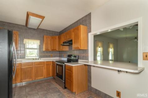 206 W School Street Mount Summit IN 47361
