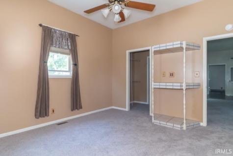 206 W School Street Mount Summit IN 47361