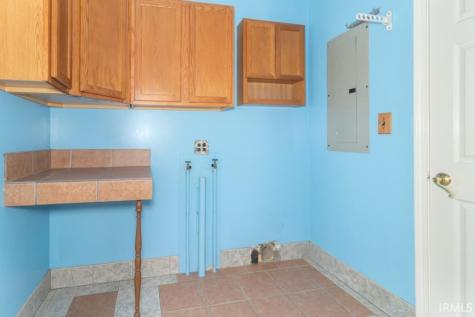 206 W School Street Mount Summit IN 47361