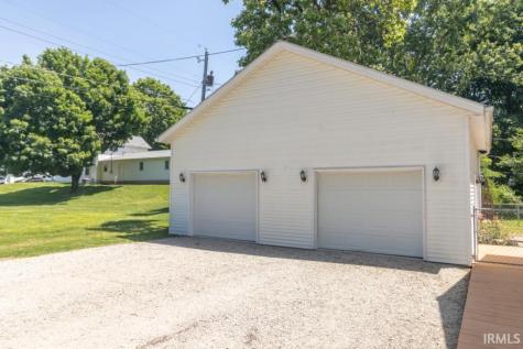 206 W School Street Mount Summit IN 47361