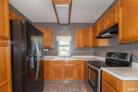 206 W School Street Mount Summit IN 47361