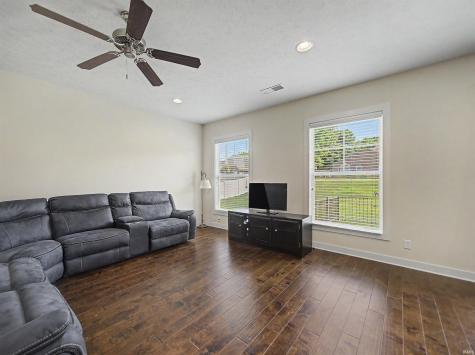 805 Criterion Way Evansville IN 47711
