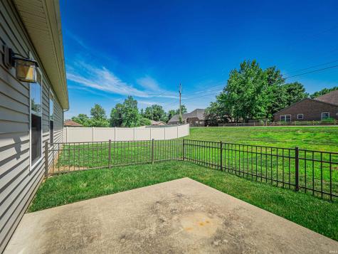 805 Criterion Way Evansville IN 47711