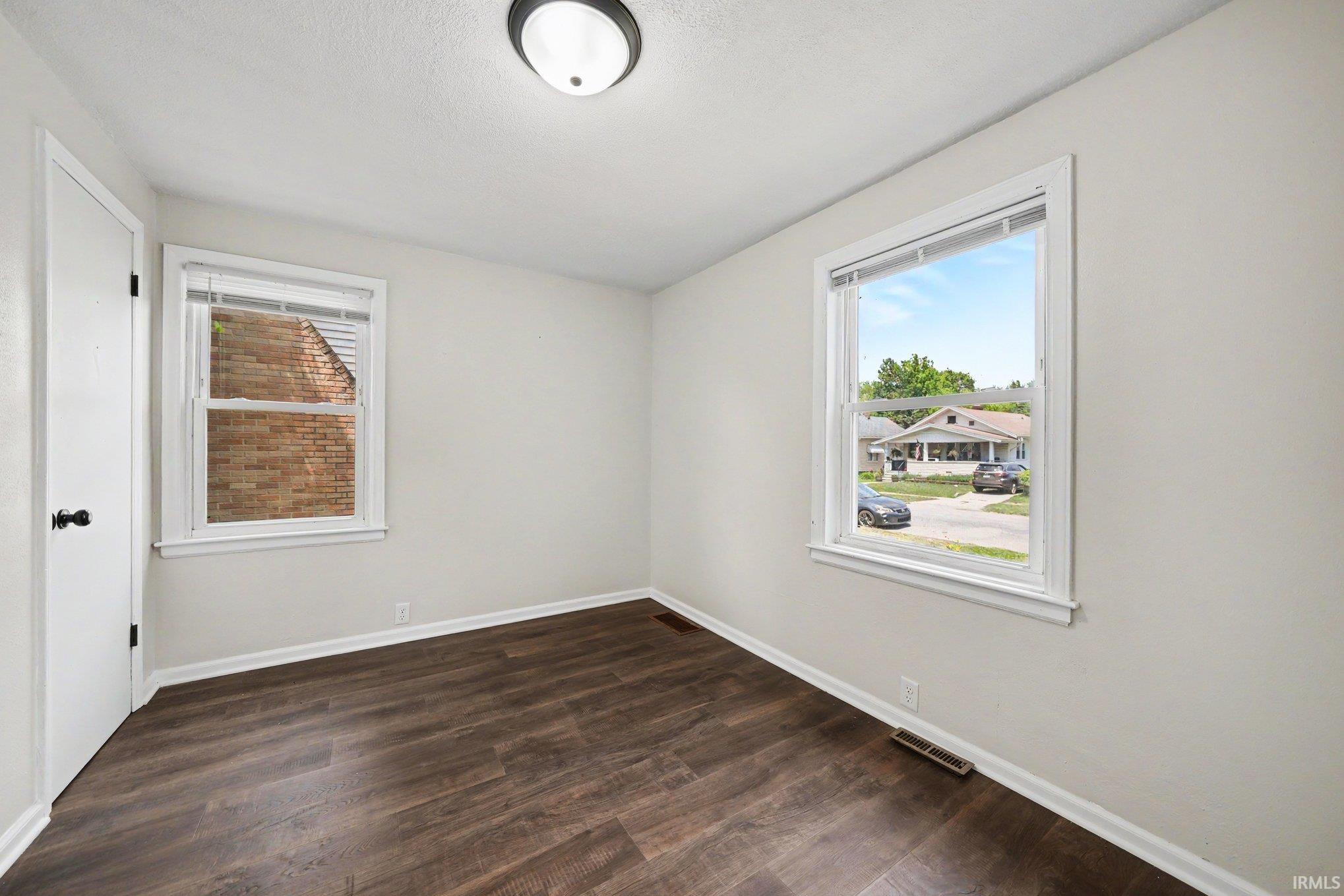 1348 E Donald Street South Bend IN 46613