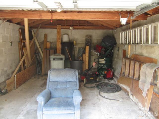 1009 Geyer Avenue Mishawaka IN 46544