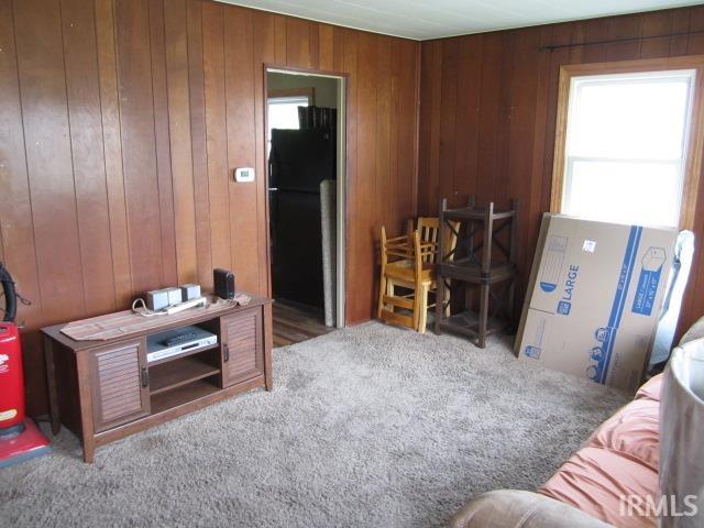 1009 Geyer Avenue Mishawaka IN 46544