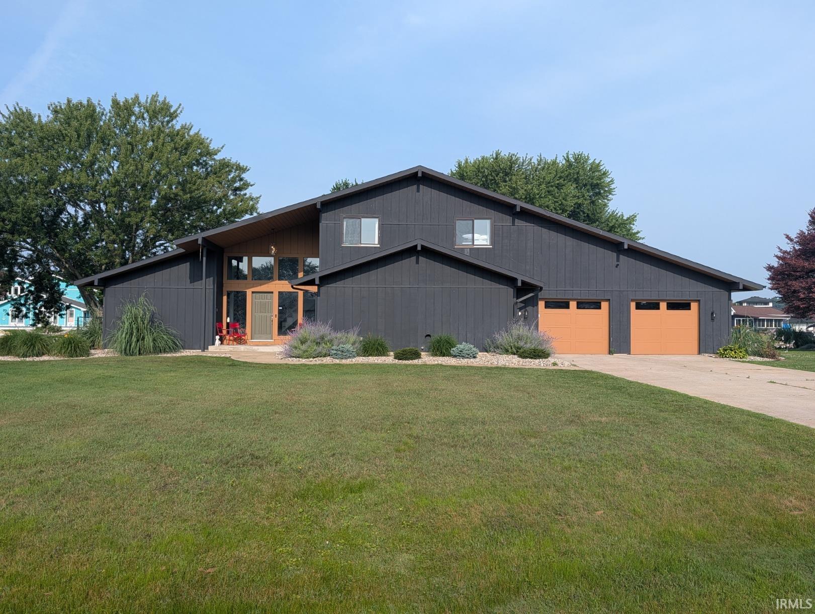 51173 Channel Court Elkhart IN 46514