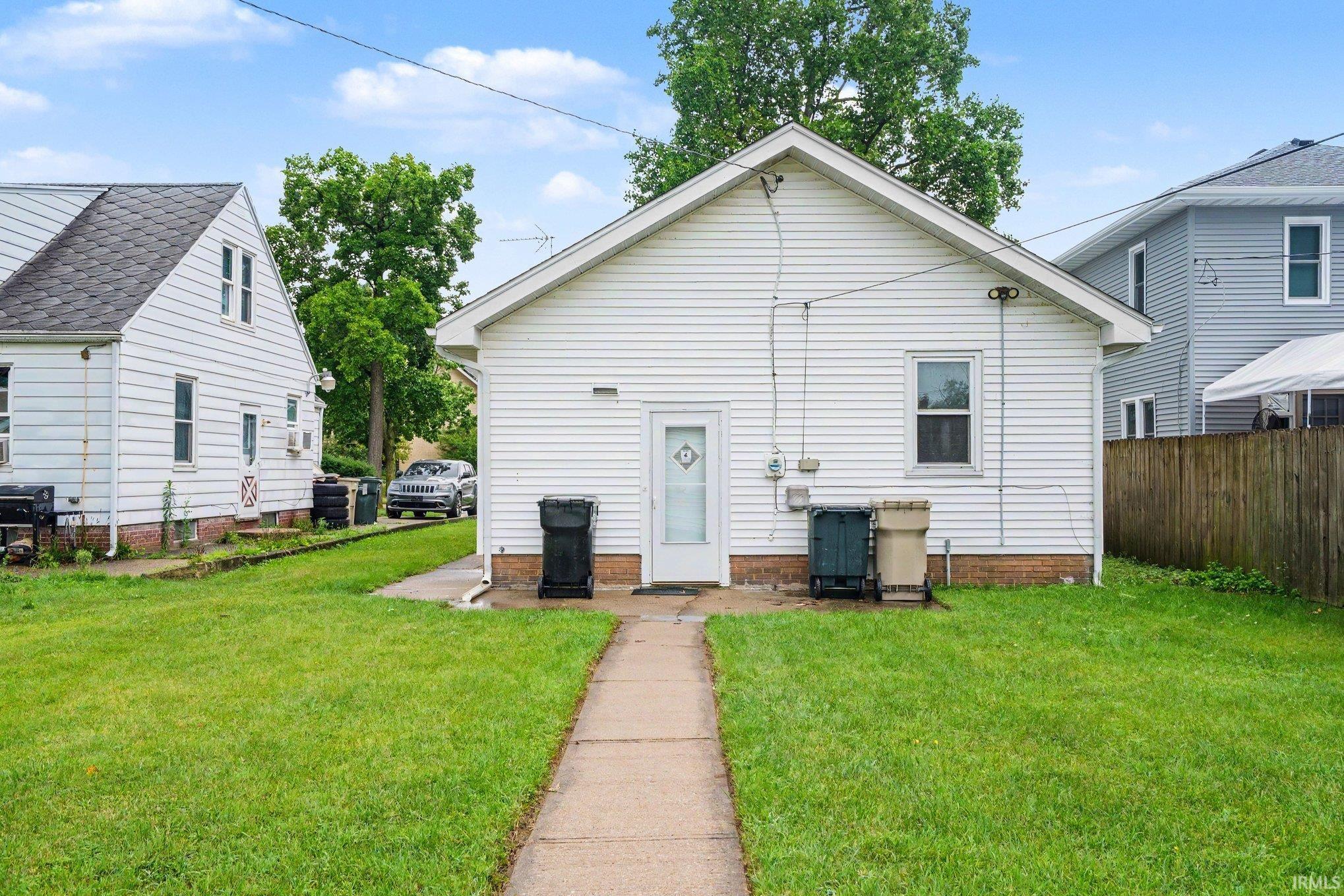 826 S 30th Street South Bend IN 46615