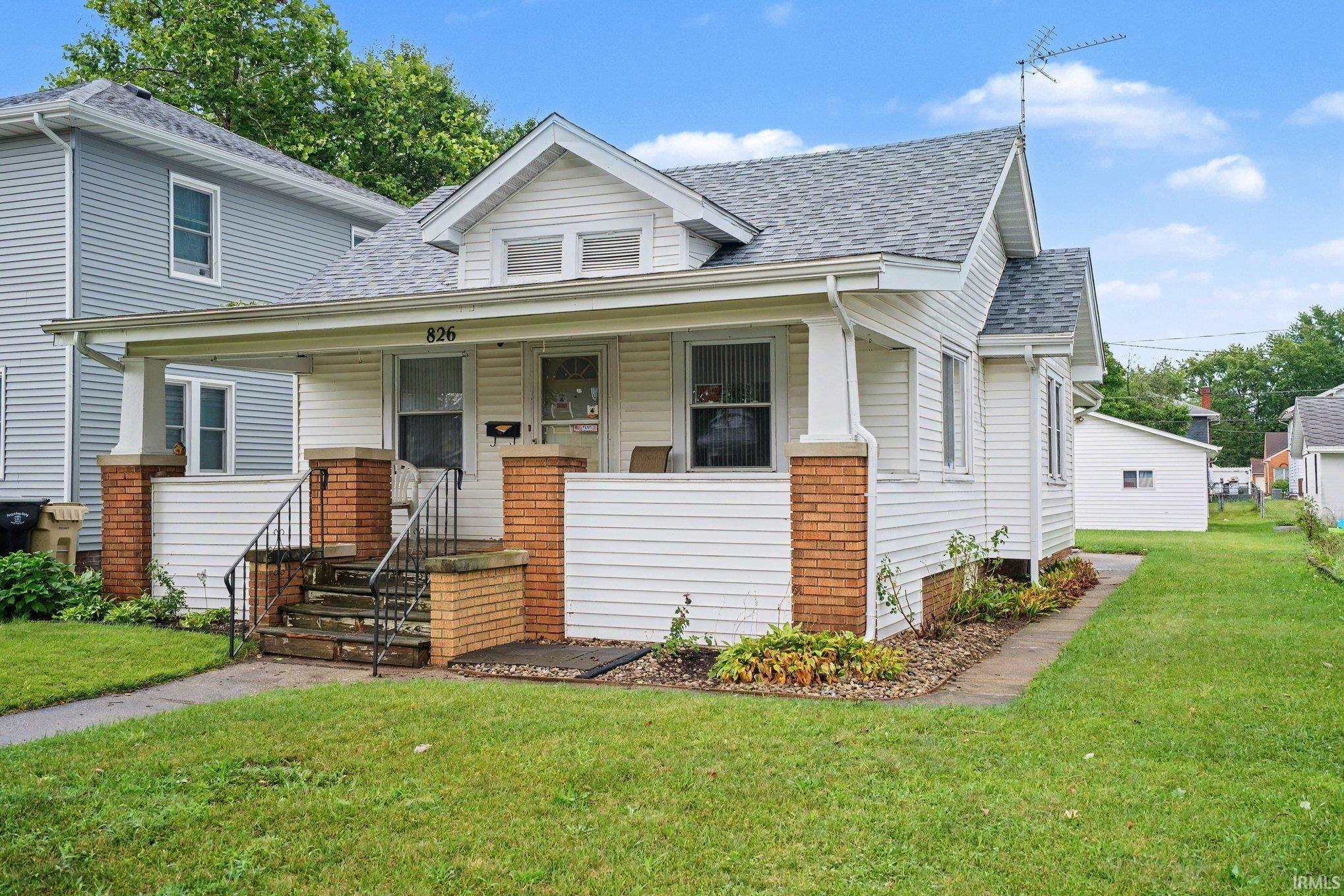 826 S 30th Street South Bend IN 46615