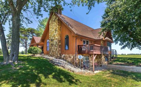 5687 S County Rd 450 W Carlisle IN 47838
