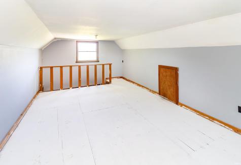 5687 S County Rd 450 W Carlisle IN 47838