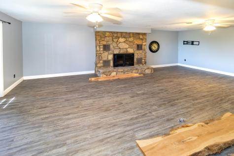 5687 S County Rd 450 W Carlisle IN 47838