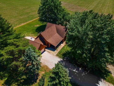 5687 S County Rd 450 W Carlisle IN 47838