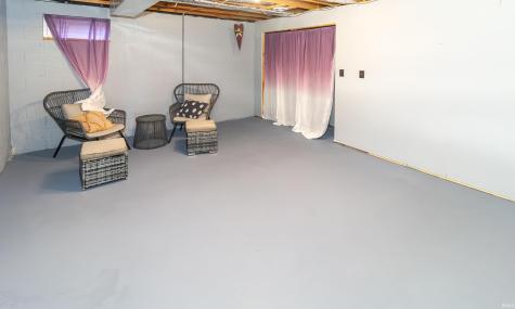 5687 S County Rd 450 W Carlisle IN 47838
