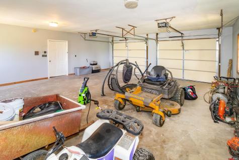 5687 S County Rd 450 W Carlisle IN 47838