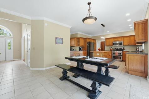 2306 Longleaf Drive Fort Wayne IN 46814